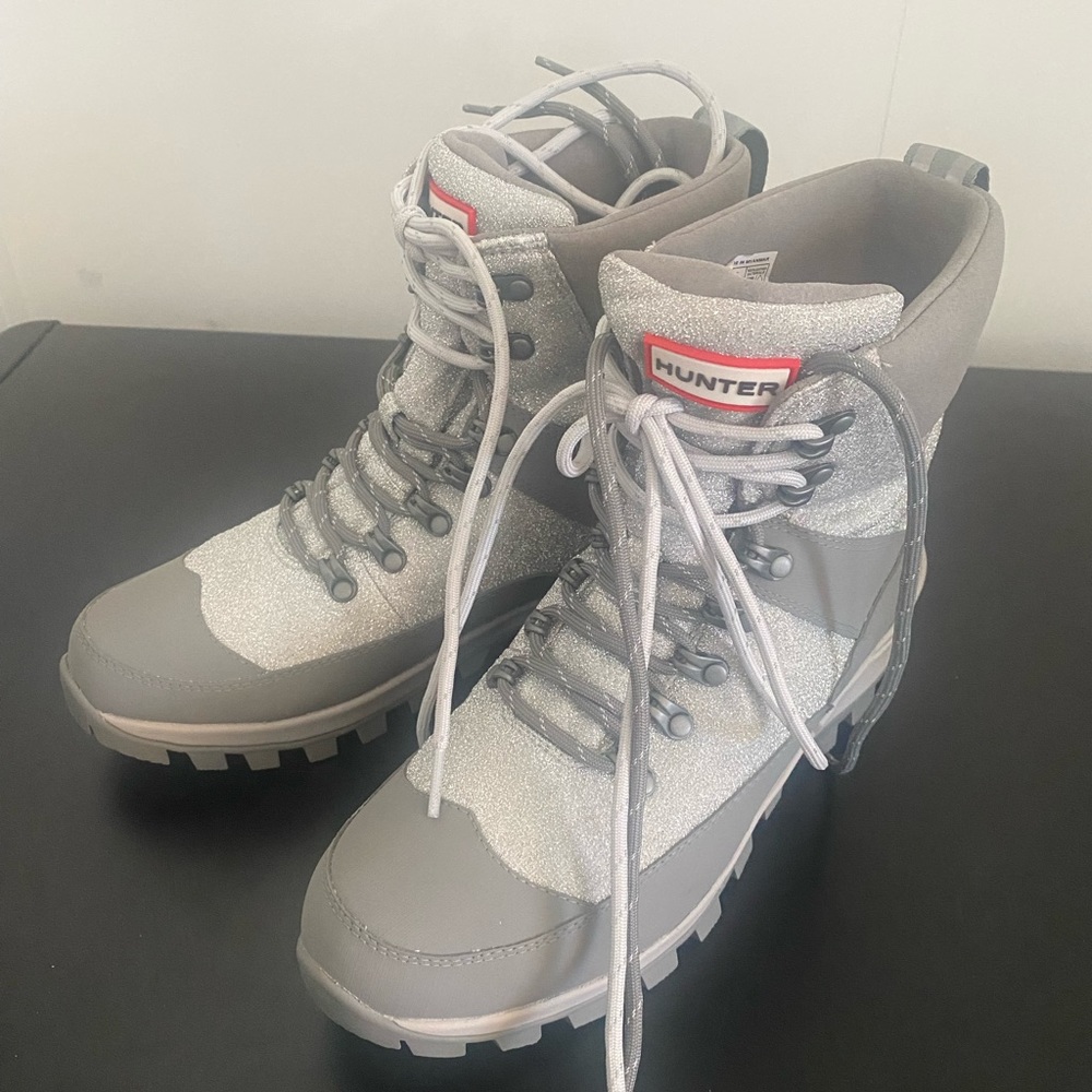 Hunter commando boots size US 9